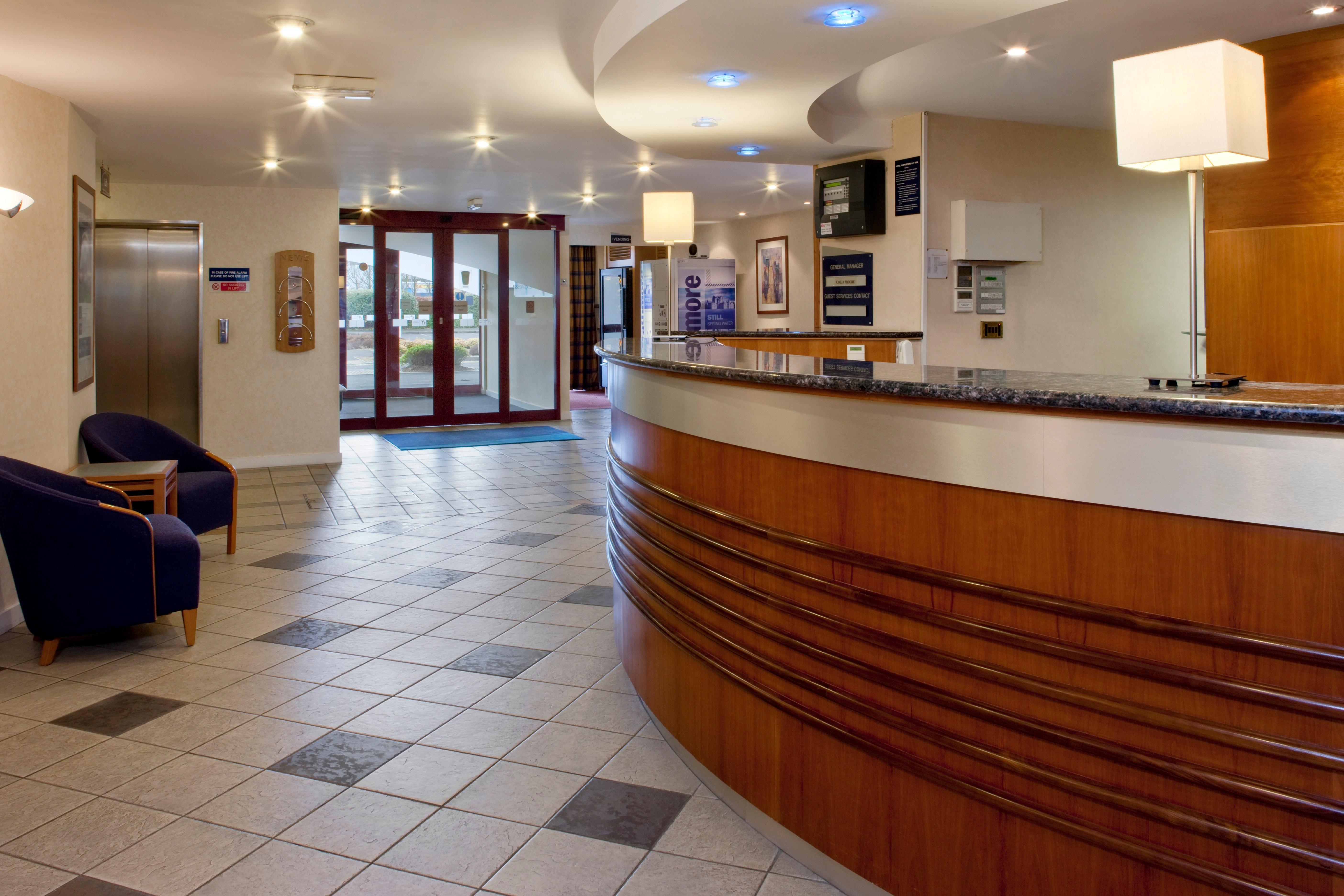 Holiday Inn Express Greenock, An Ihg Hotel Buitenkant foto